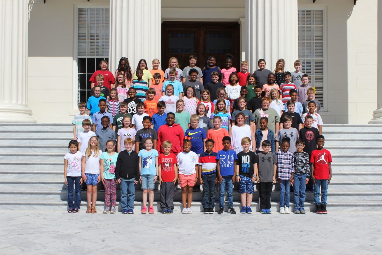 Gordo Elementary Fourth Graders Visit Montgomery Pickens County Herald
